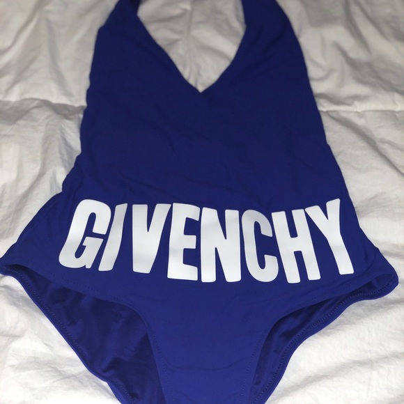 GIVENCHY Logo-print swimsu
Item# 91042118 - Picture 5 of 5